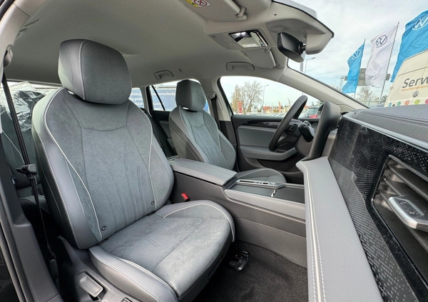 Volkswagen Passat cena 199990 przebieg: 1, rok produkcji 2024 z Kudowa-Zdrój małe 497